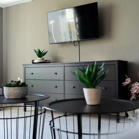 Marbellamar Calahonda - 2-Bedroom Apartment 50 Meters From The Beach Kültér fotó